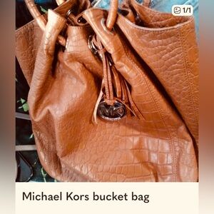 Michael Kors Tan Textured Bucket Bag